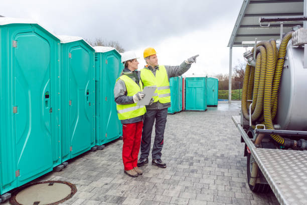Best VIP or Luxury Restroom Trailers  in Warsaw, IN