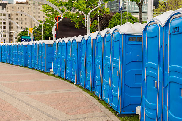 Best Standard Portable Toilet Rental  in Warsaw, IN